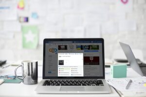 SNS投稿で過去写真に対するコメントを通じた会話のコツは？