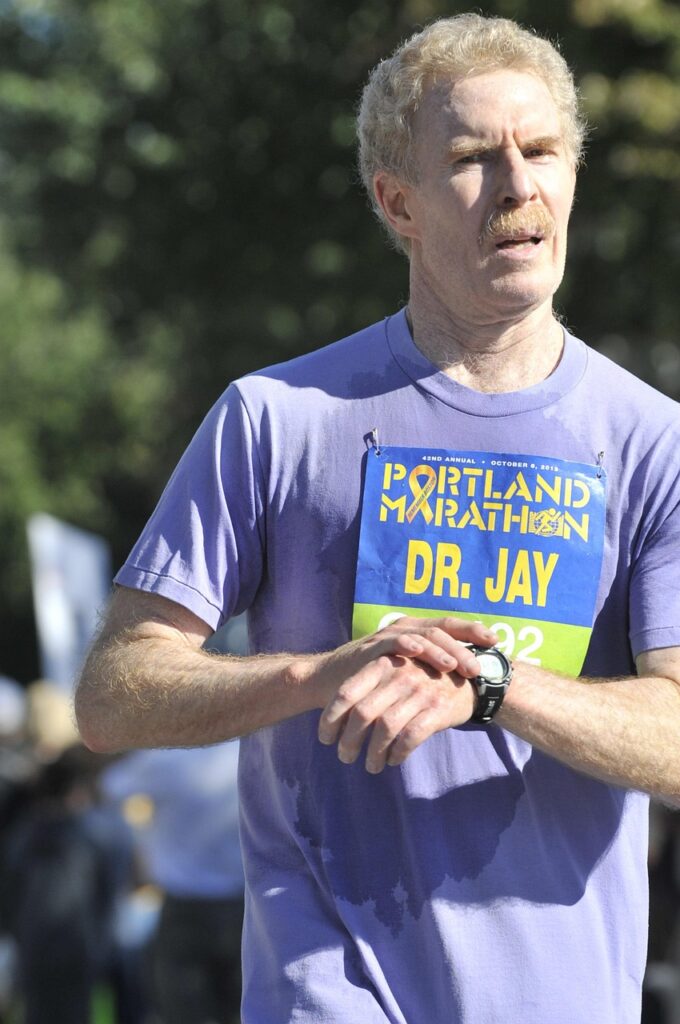 SNS更新のタイミングに最適なコメントと会話のコツは？