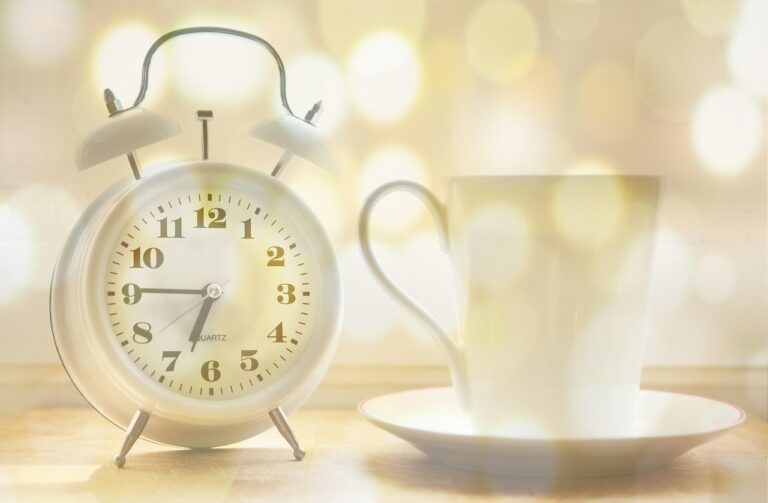 好きな人に連絡する時間帯はいつがベスト？