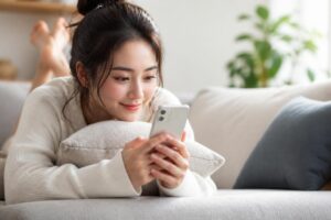 マッチングアプリの会話を盛り上げる方法は？